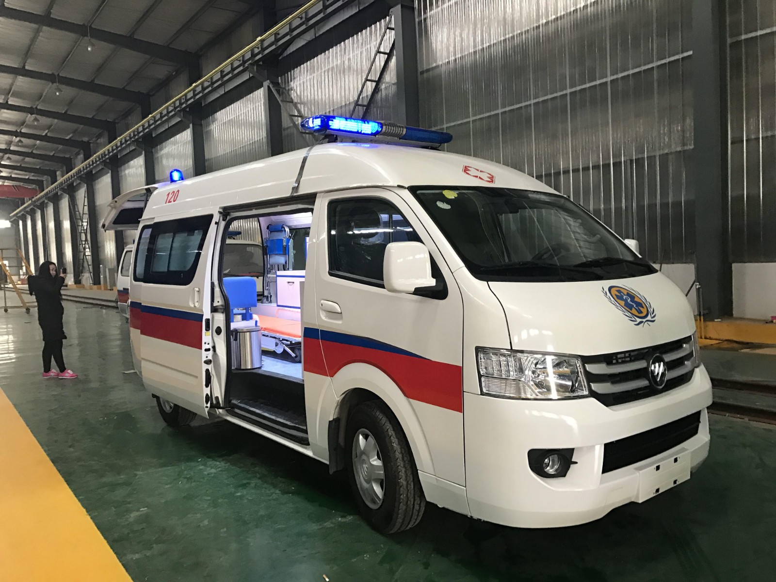 凤县救护车转院